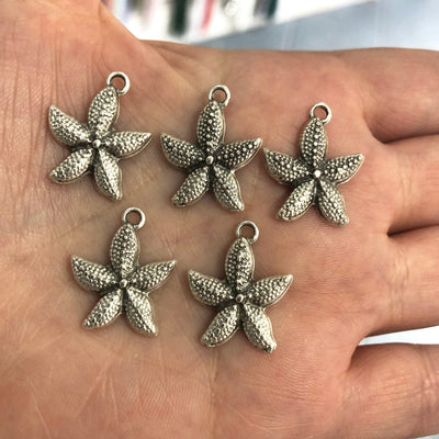 Charmes d'étoiles de mer plaqués argent antiques, 5 pièces dans un paquet