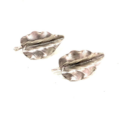 Antique Silver Plated Brass Leaf Stud Earrings, 2 pcs in a pack,