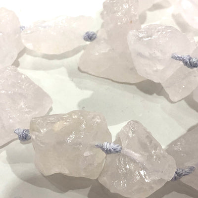 Véritables morceaux de quartz clair, pépites de perles de quartz clair brut, brin de 17 perles
