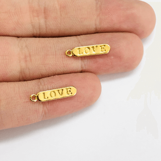 24Kt Shiny Gold Plated Brass Pill Bar Words Pendant, Words Charms, Love, Chill, Hope,Happy, Mom Charms