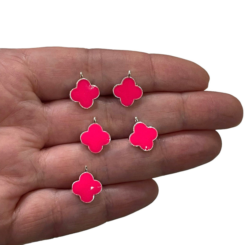 Breloques trèfle émaillé rose fluo plaqué argent, 5 pièces dans un paquet