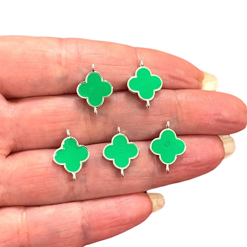 Charms de connecteur de trèfle émaillé vert fluo plaqué argent, 5 pièces dans un paquet