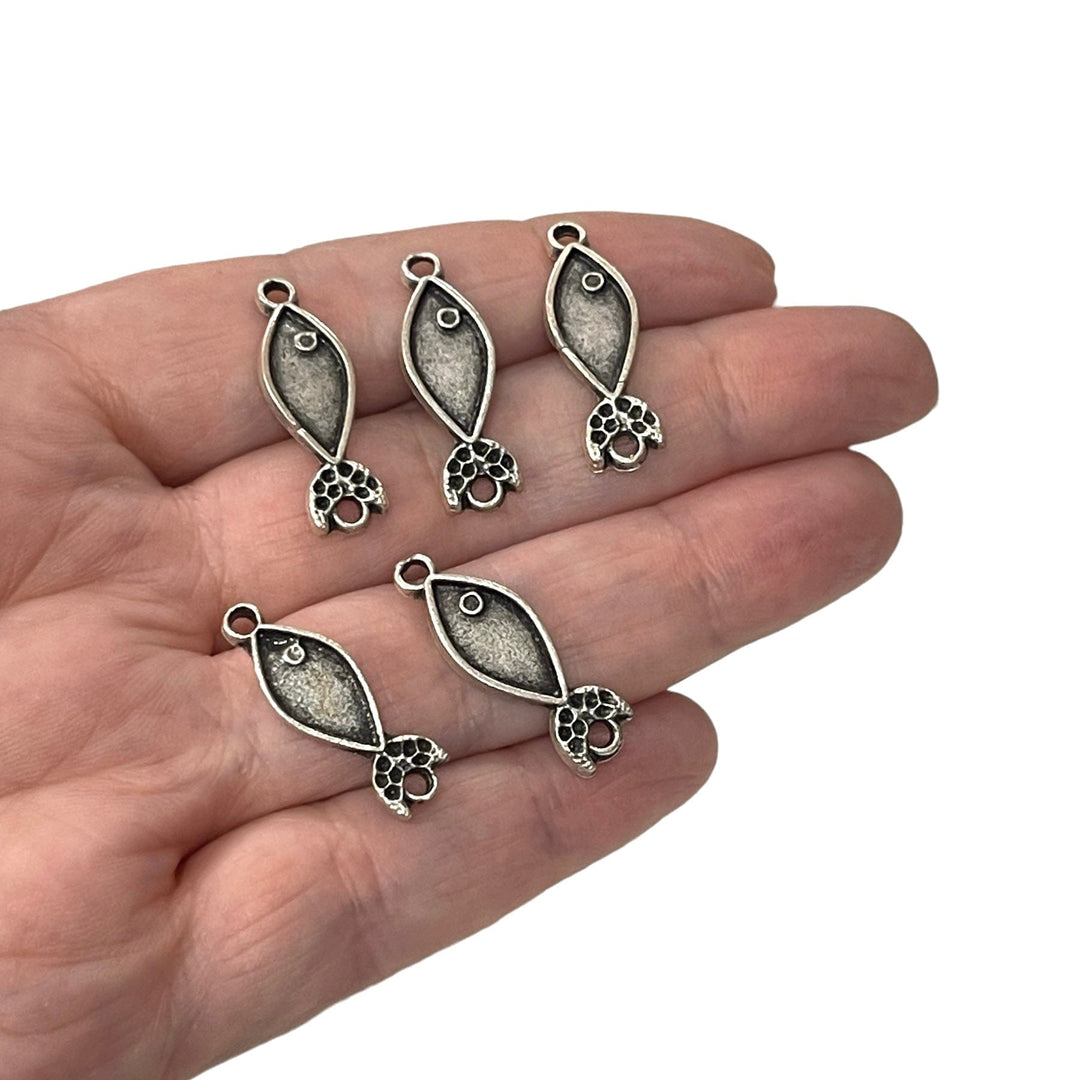 Antique Silver Plated Fish Connector Charms, 5 pieces in a pack