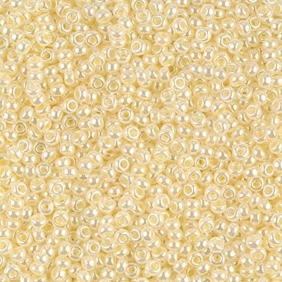 Miyuki Seed Beads 8/0   Butter Cream Ceylon , 0527 £2.5