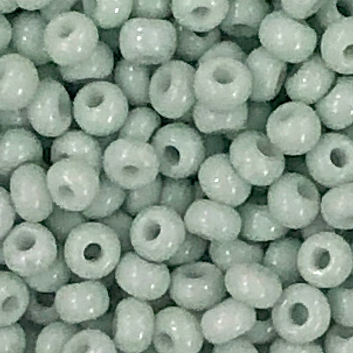 Preciosa Seed Beads 8/0 Rocailles- Round Hole-100 Gr, 03262 Green 1 Dyed Chalk White