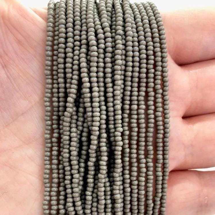 Preciosa Seed Beads 11/0 Rocailles-Rundloch-43020-Opaque Grey-PRCS11/0-42